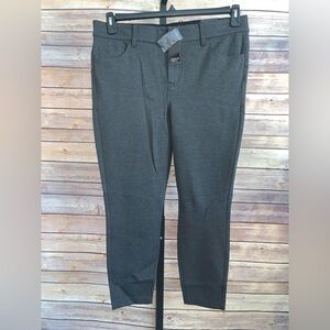 Torrid Bombshell Skinny Pants -Size 16